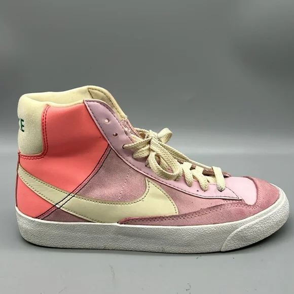 Nike Blazer Mid ‘77 SE Dance - Picture 7 of 10